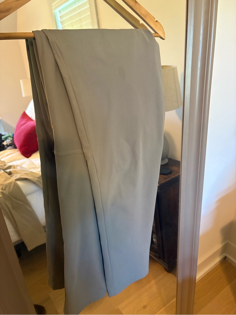 Lululemon Slim Fit ABC Warpstream 5 pocket 33x32